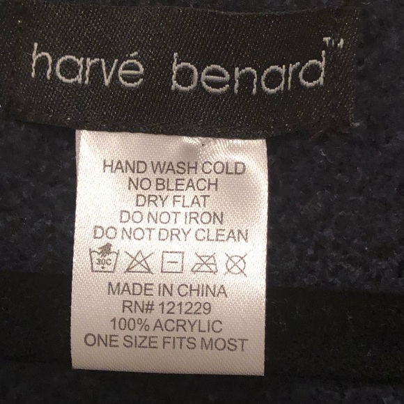 NWOT NAVY Ruana - Picture 6 of 6